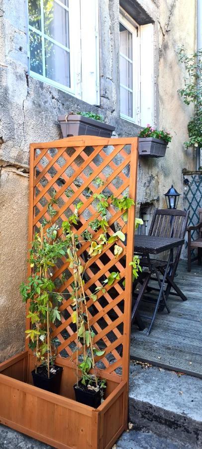 Le Petit Cocon De Chateau Chalon Экстерьер фото